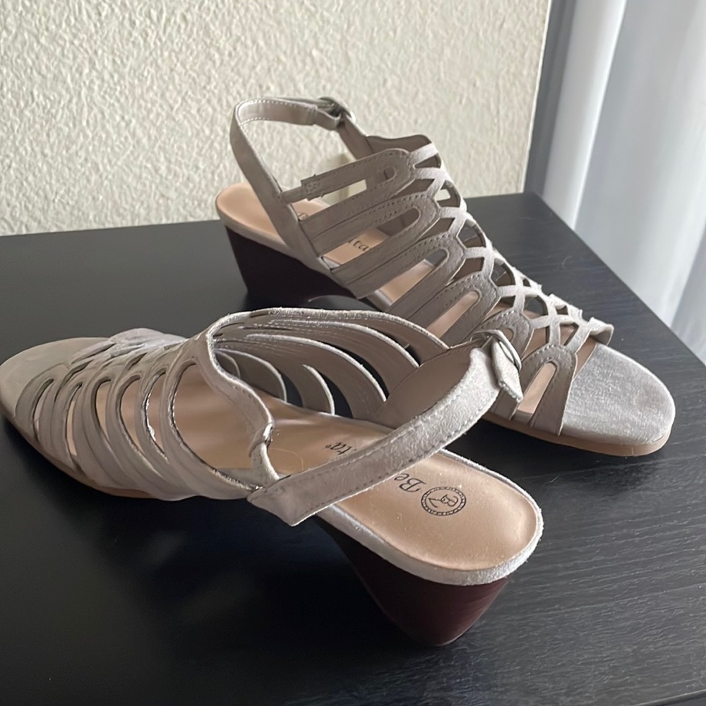 Bella Vita Taresa Strappy Sandals